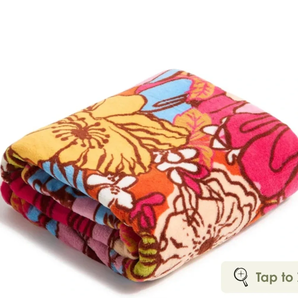 🌸Vera Bradley Throw 50
